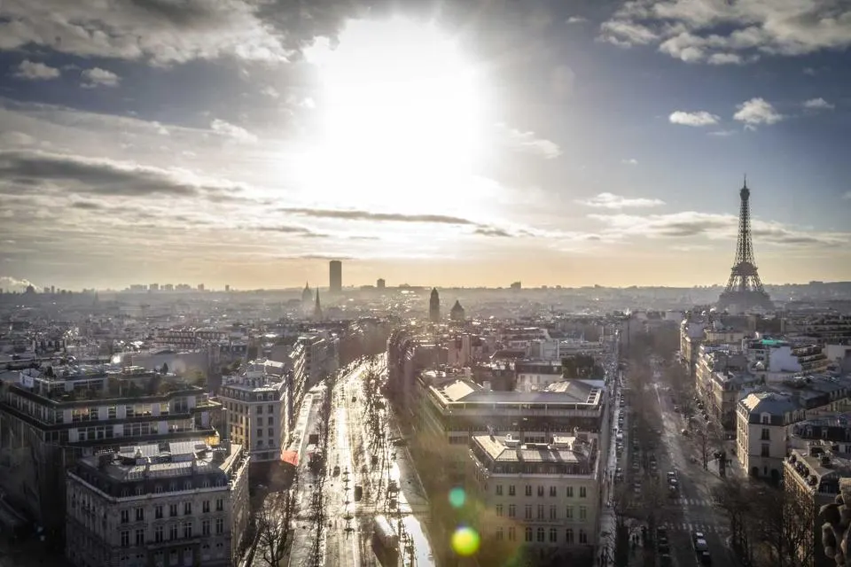 Illustrative photograph for Management and Governance